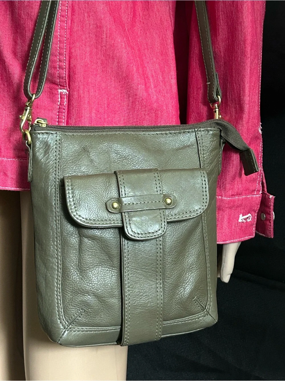 Great American Leatherworks Cowhide Leather Crossbody Bag